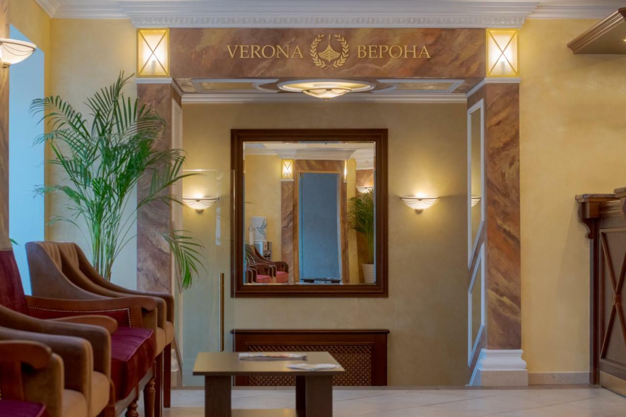 Verona Hotel Sankt Petersburg Zewnętrze zdjęcie